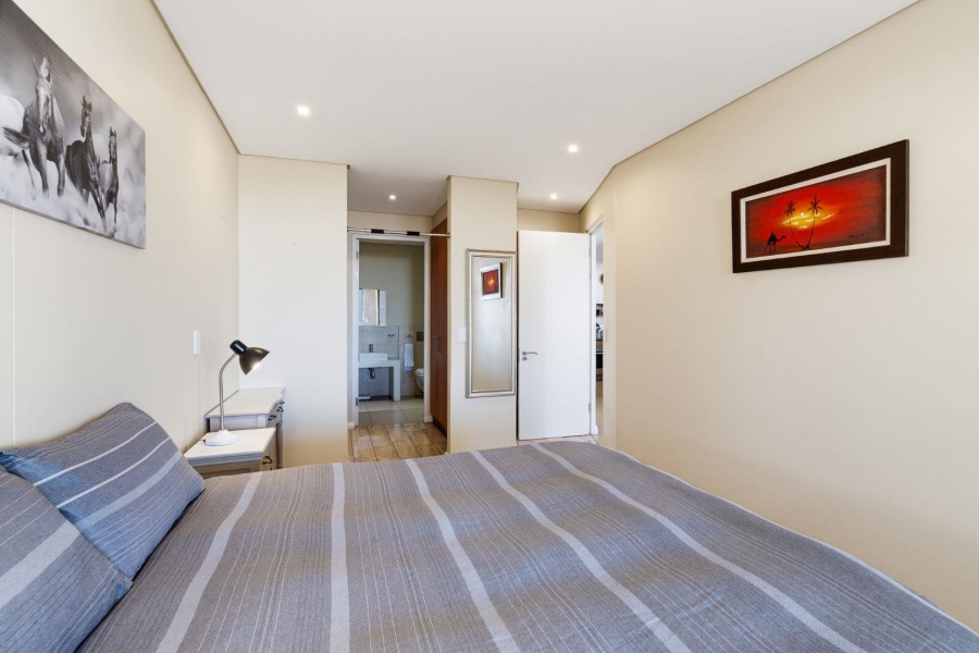 To Let 2 Bedroom Property for Rent in Lagoon Beach Western Cape